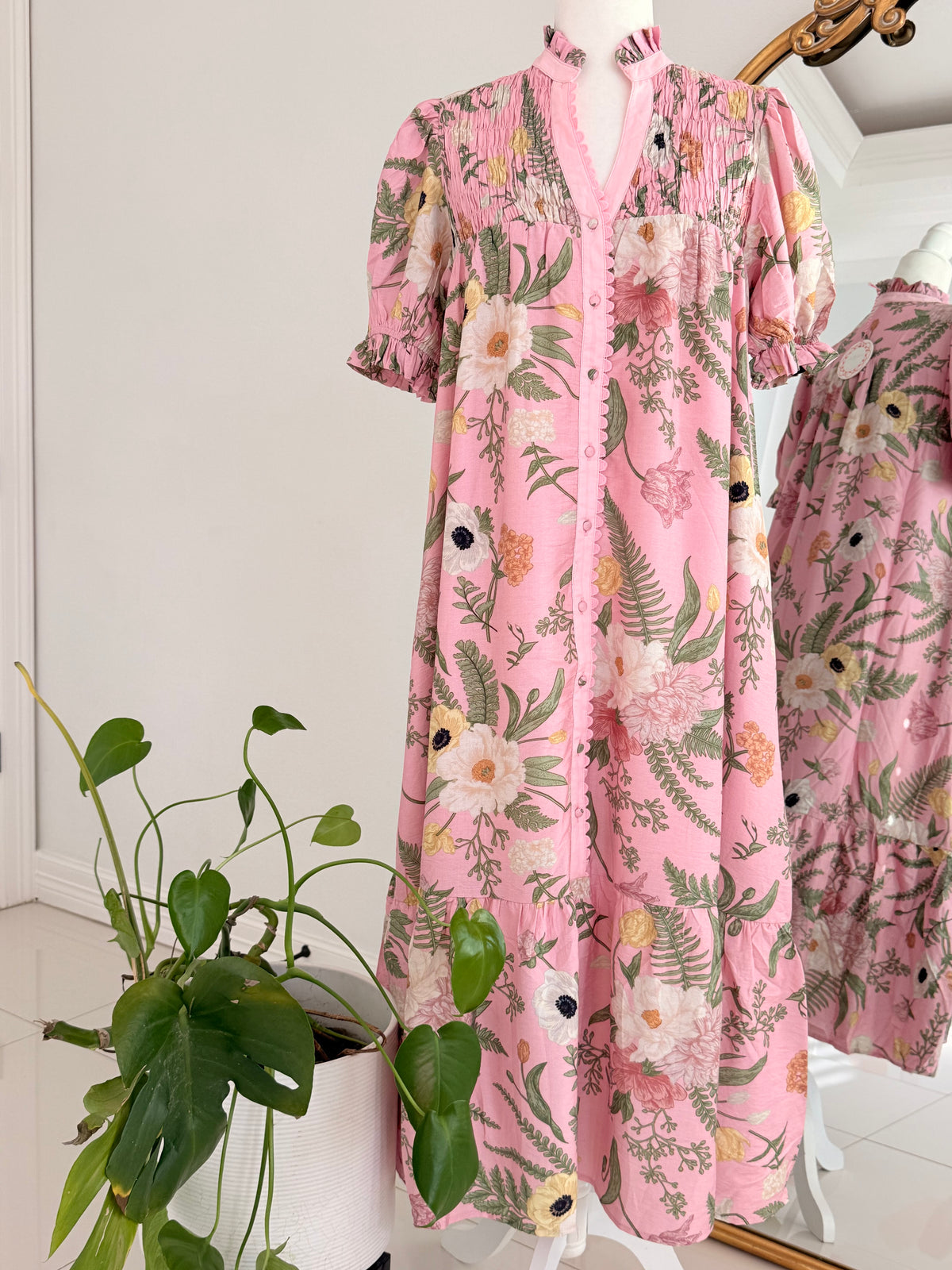 Elizabeth Dress in Pink